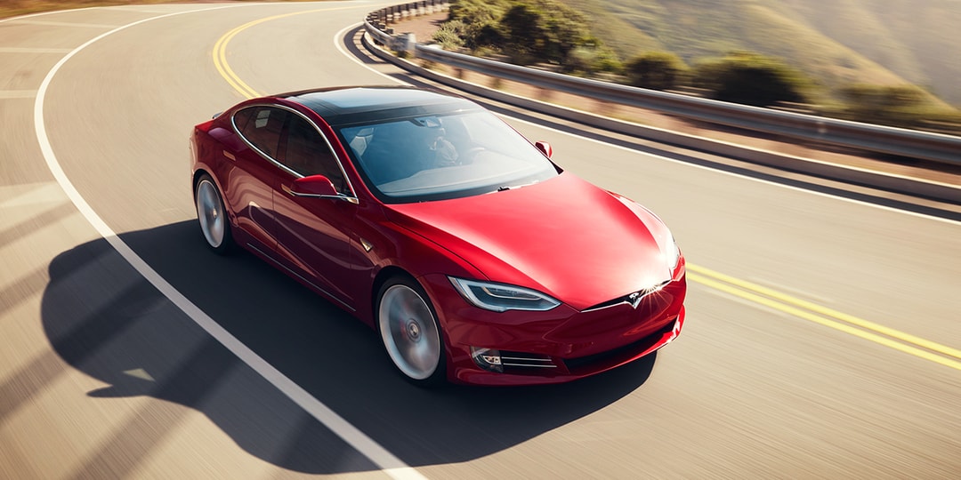 Tesla превосходит «смехотворный» режим с еще более быстрой «клетчатой» трансмиссией