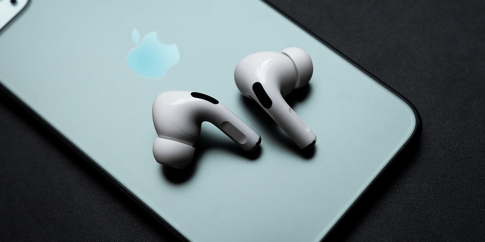 Взгляните поближе на Apple AirPods Pro