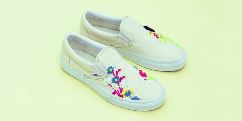 VANS★CLASSIC SLIP ON★PEACE FLORAL★花柄★兼用 VANS☆CLASSIC SLIP ON☆PEACE FLORAL☆花柄☆兼用 (VANS