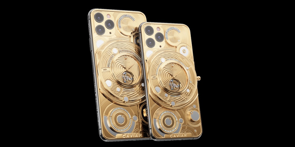 iPhone 11 Pro от Caviar стоимостью 70 000 долларов США имеет инкрустированные золотом часы на задней панели