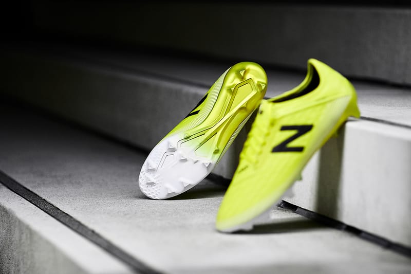 New balance best sale football boots 2019