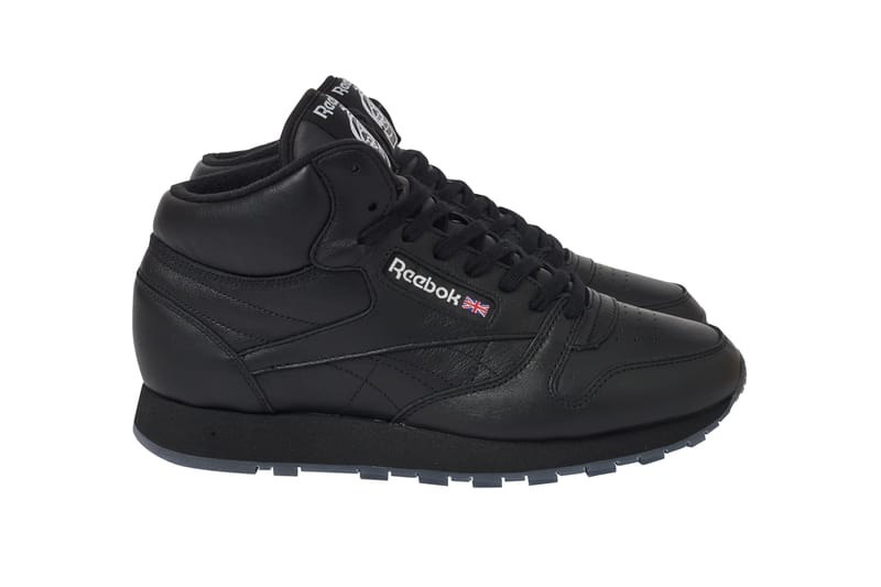 Reebok workout 2024 mid black