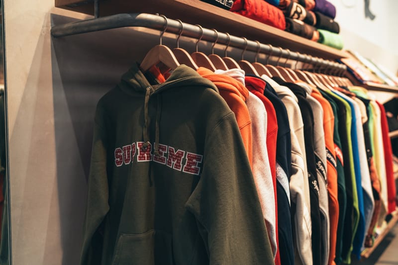 Supreme store clothing outlet