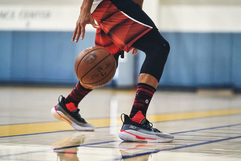 Red and sale black steph curry's