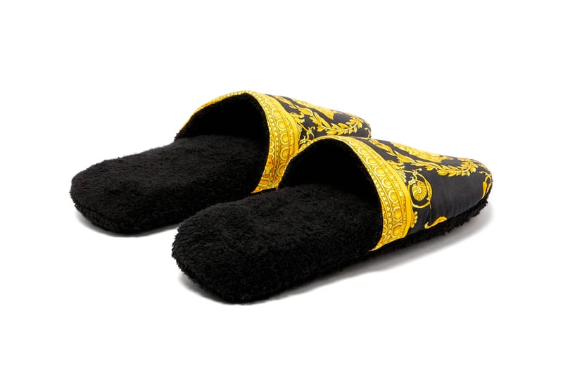 Versace slippers online large