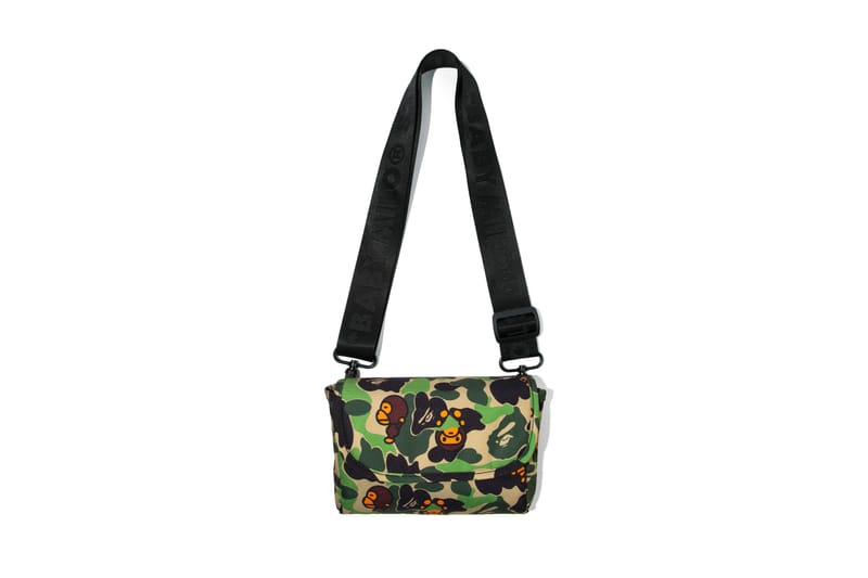 A BATHING APE - BABY MILO DOUNT MOBILE BAGの+crystalchambers.co.uk