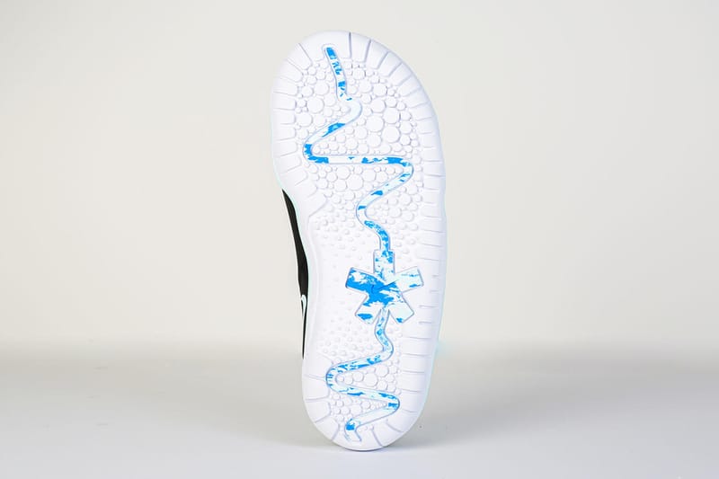 Nike healthcare shoes outlet air zoom pulse