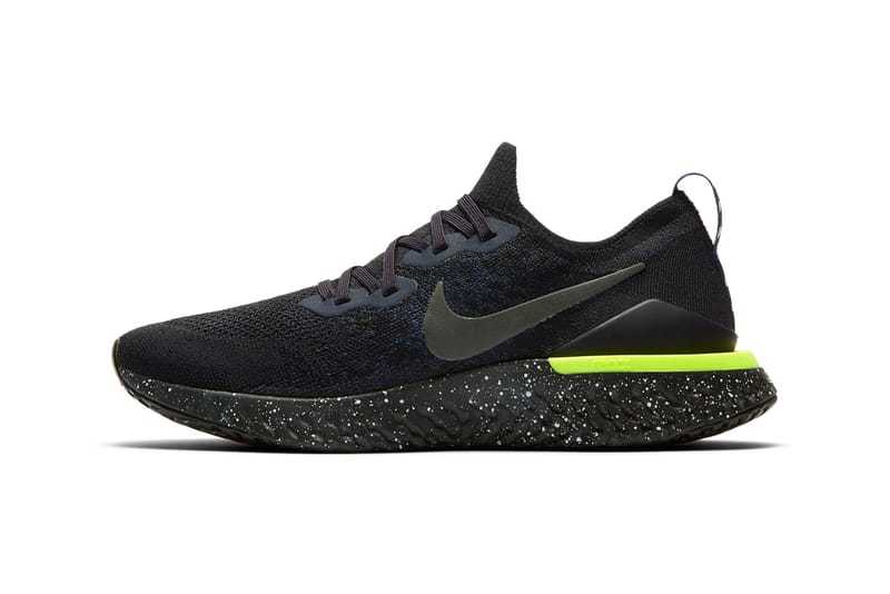 Nike epic react store flyknit green