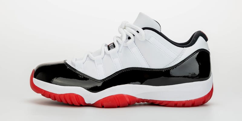 Jordan 11 low top black and white best sale