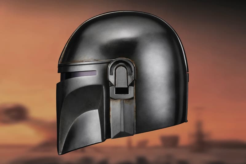 ANOVOS 'The Mandalorian' Helmet Wearable Replica Hypebeast