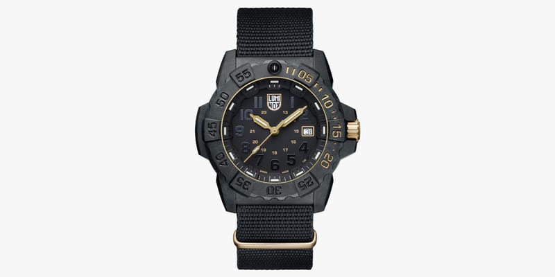 Luminox navy clearance seal 3500 series