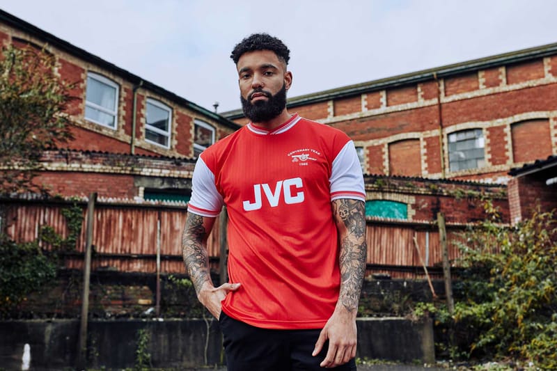 Arsenal 1985 kit online