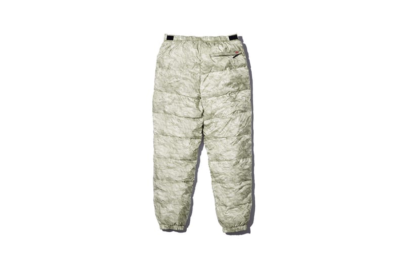 Supreme north outlet face snow pants