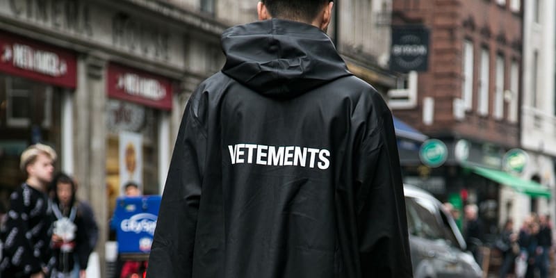 Vetements 2024 x supreme