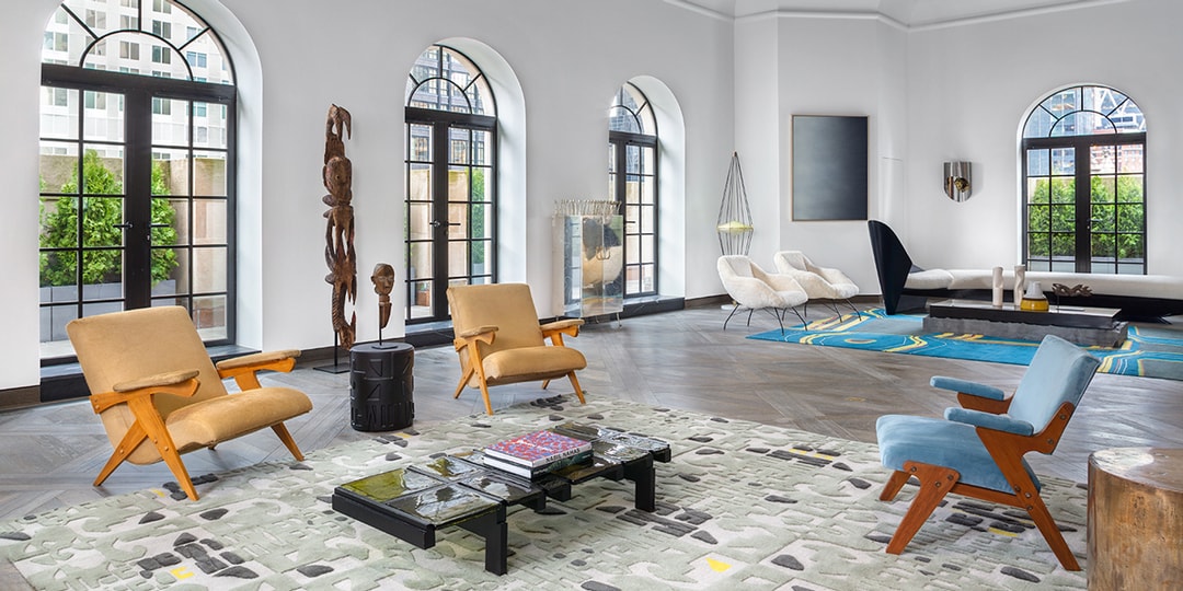 На выставке Габриэля и Гийома представлена ​​редкая мебель и произведения искусства в резиденции стоимостью 21 миллион долларов США