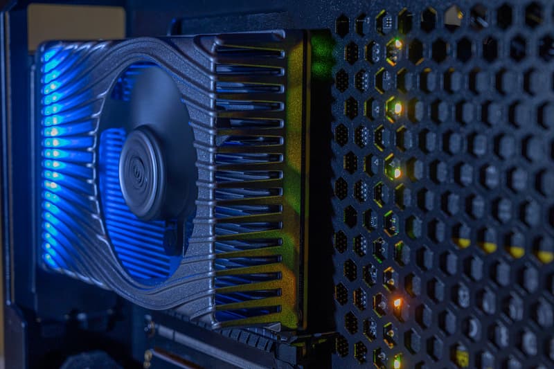 Intel DG1 Discrete GPU Unveiling HYPEBEAST
