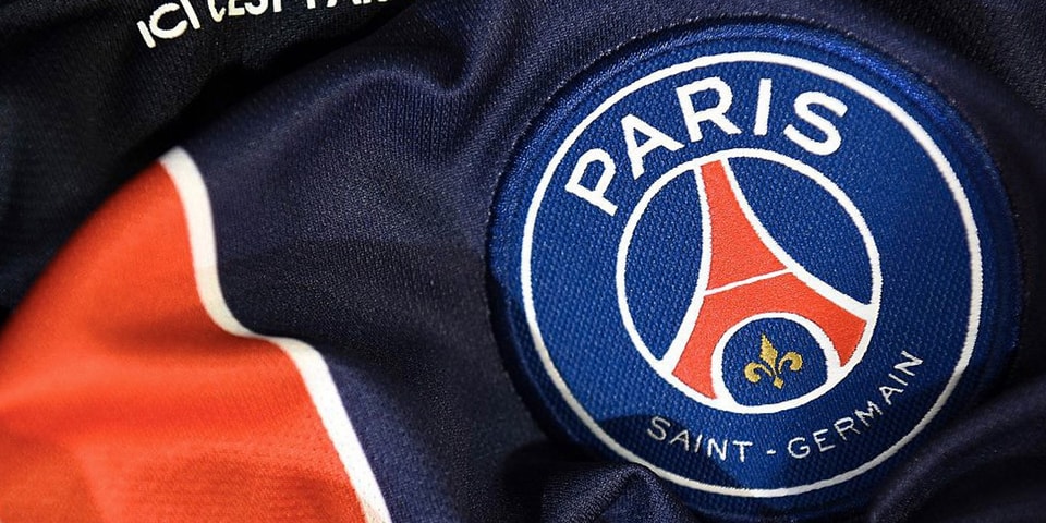 paris fourth kit
