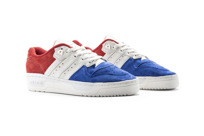 Adidas originals stan smith white and 2024 royal blue trainers