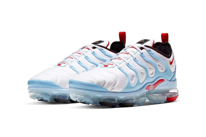 Nike vapormax plus 2020 hot sale women's