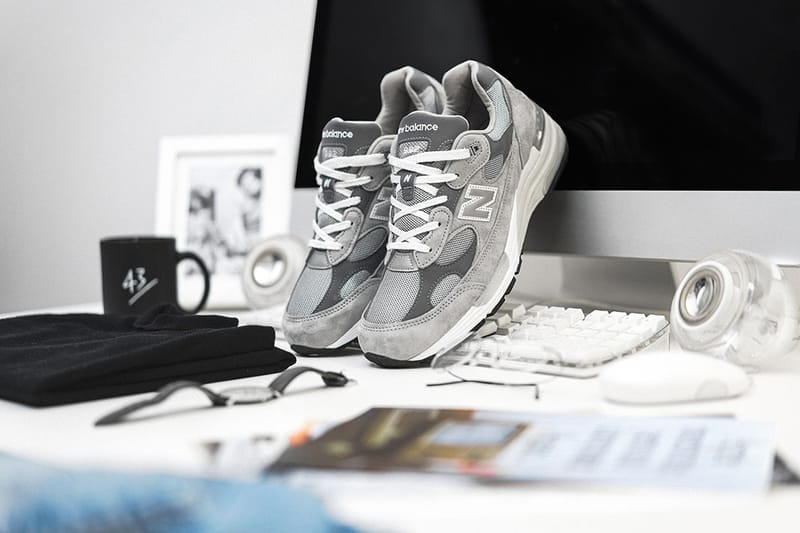 Steve jobs cheap new balance 993