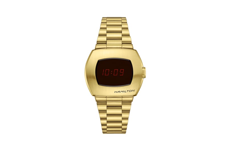 First digital best sale watch 1972