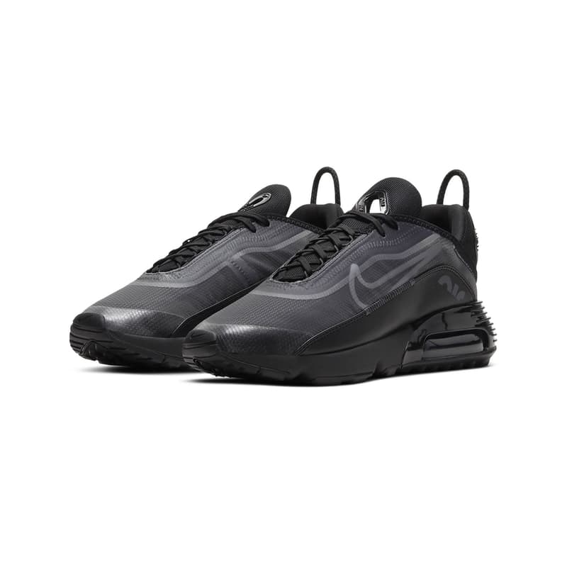 triple black air max 2090