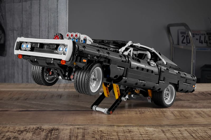 Fast Furious x LEGO Technic Dominic Toretto 1970 Dodge Charger