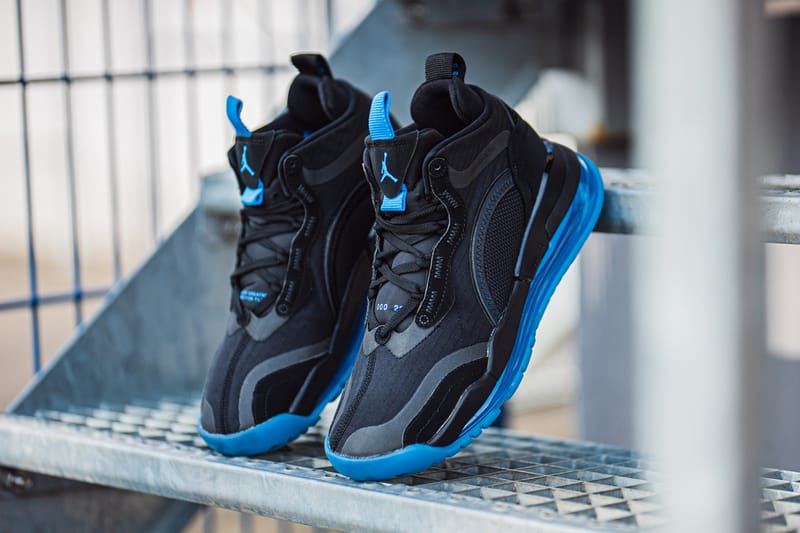 Black blue outlet jordan