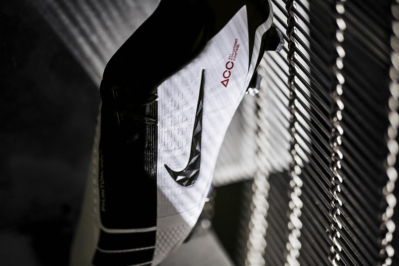 nike phantom venom future dna t90
