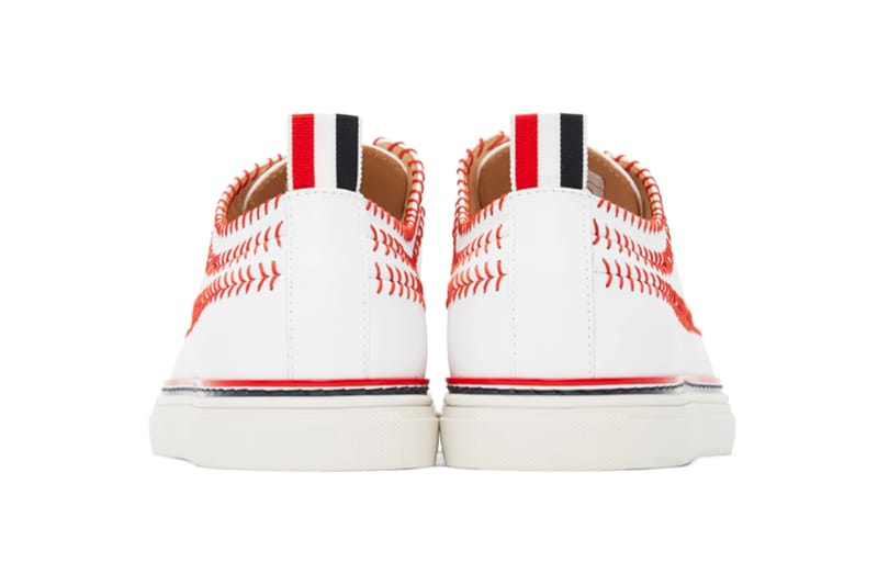 Baseball hot sale stitching shoes