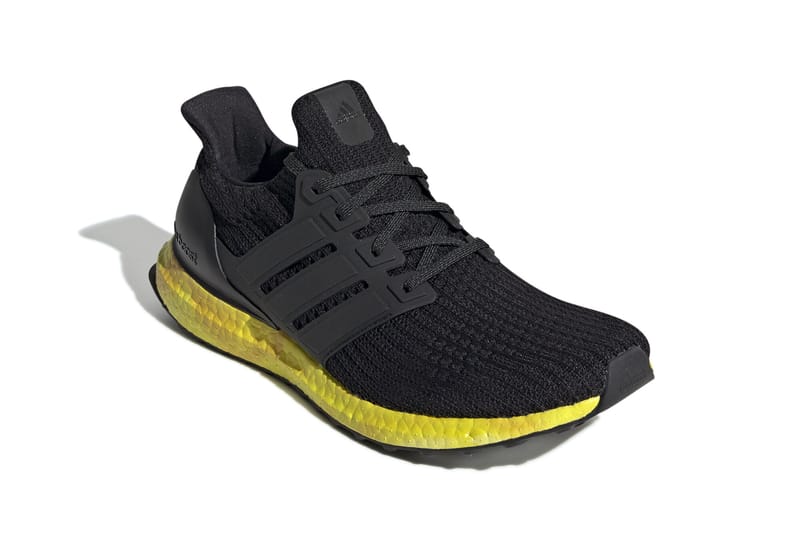 Adidas ultra 2024 boost black yellow