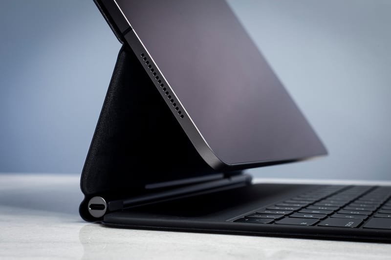 アップル新型 iPad Pro用マジックキーボードにクローズアップ