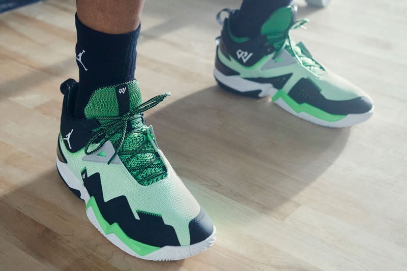 Russell westbrook 2025 shoes green