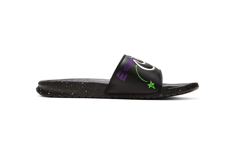 Nike benassi swoosh online original