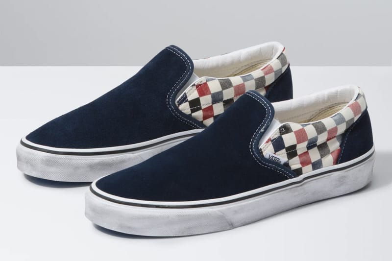 Blue vans clearance checkerboard slip on