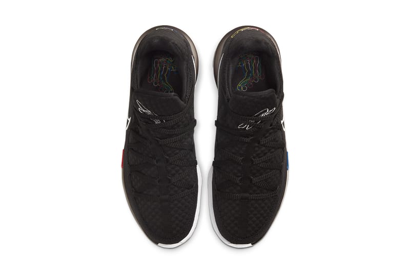 Nike LeBron 17 Low 
