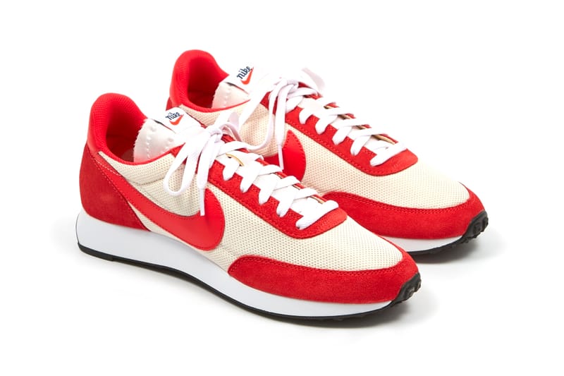 Nike tailwind 79 hot sale gym red