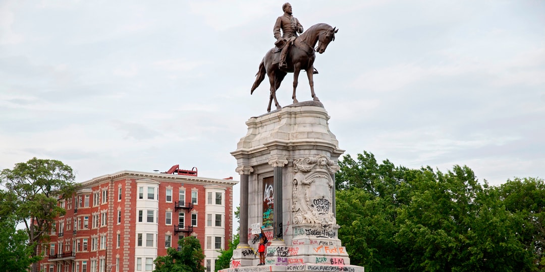 Судья Ричмонда временно заблокировал приказ губернатора Вирджинии о сносе спорной статуи Роберта Ли (ОБНОВЛЕНИЕ)