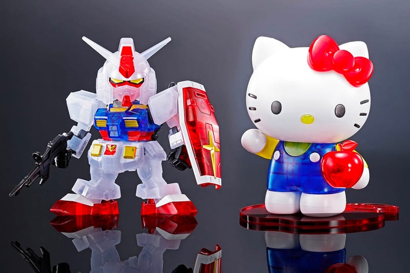Gundam RX-78-2 & Hello Kitty SD EX-STANDARD Clear Model Kit Set
