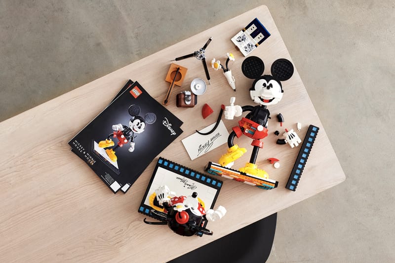 Mickey and minnie online lego figures