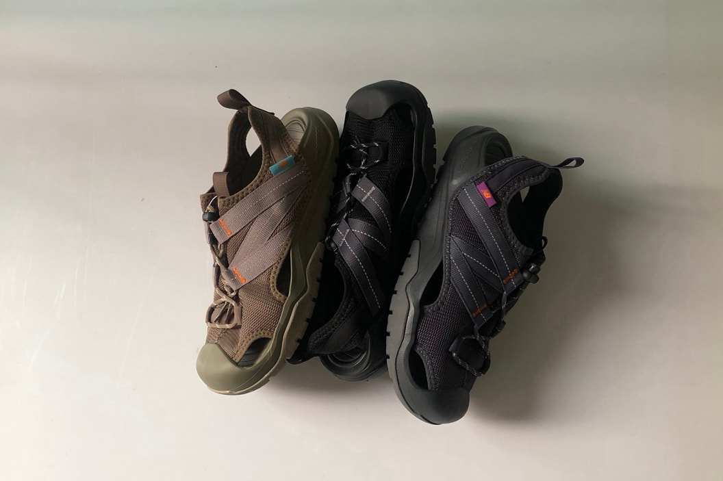 New Balance Korea CRV-COVE SD4205 Sneaker Sandal | Hypebeast