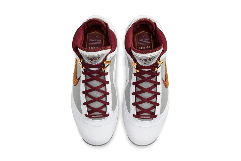 Nike LeBron 7 