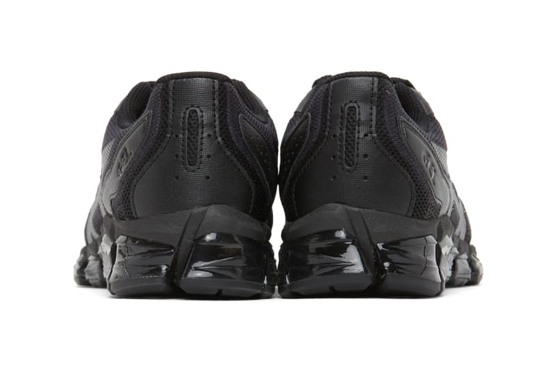 Asics black outlet cross trainers