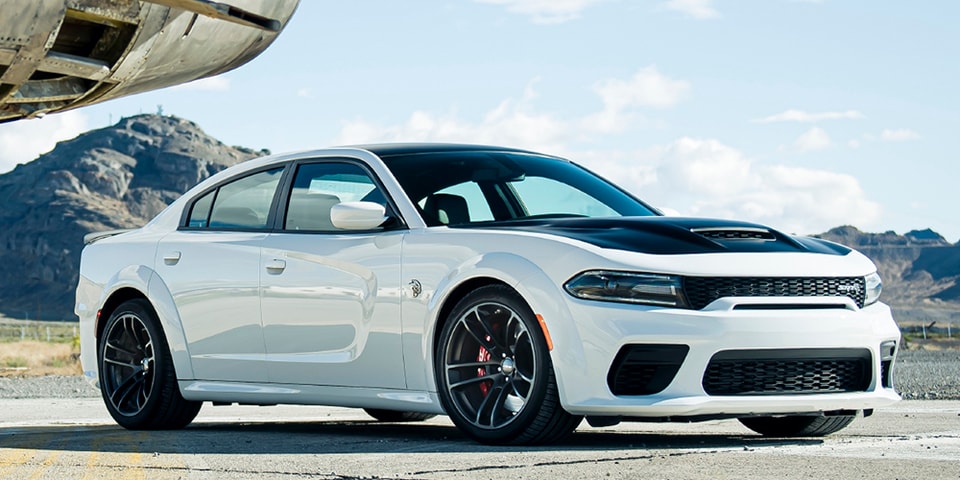 Dodge Unleashes 797 Hp Charger Srt Hellcat Redeye 