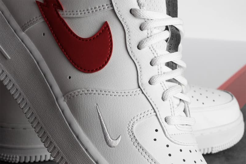 Nike Air Force 1 LV8