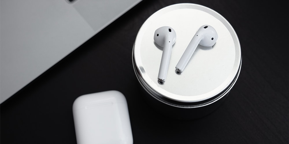Apple подала встречный иск против Koss в патентном споре о технологии беспроводных наушников Airpods