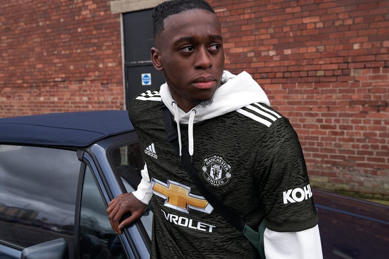 Man united 2020 store away kit