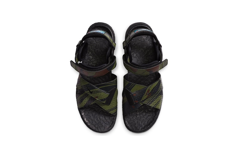 Nike ACG Air Deschutz Sandals 