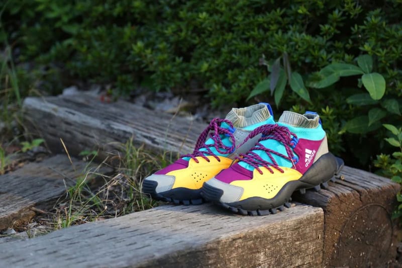 Adidas torsion sale trail mid