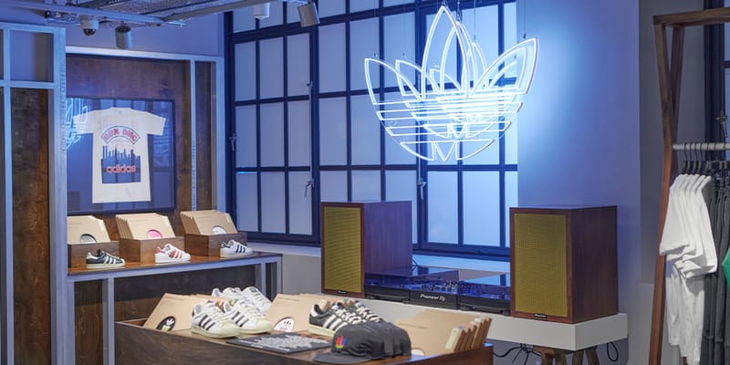 Adidas originals outlet store